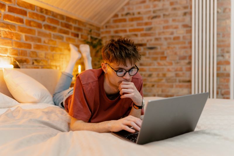 decoração para quarto de solteiro​